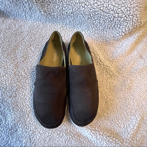 Olukai Nohea Mesh Slip-On Shoes size 10.5 Excellent Condition! - Picture 1 of 4